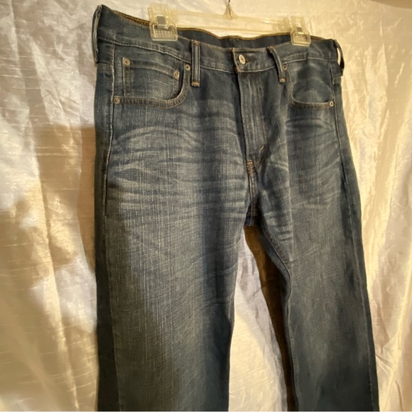 Levi Strauss 569 men’s jeans distressed, SZ 34”/30” GUC - Picture 2 of 13